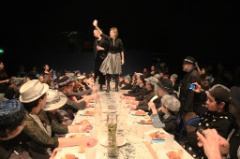 Le banquet des familles recomposEes  55 * 5184 x 3456 * (6.57MB)